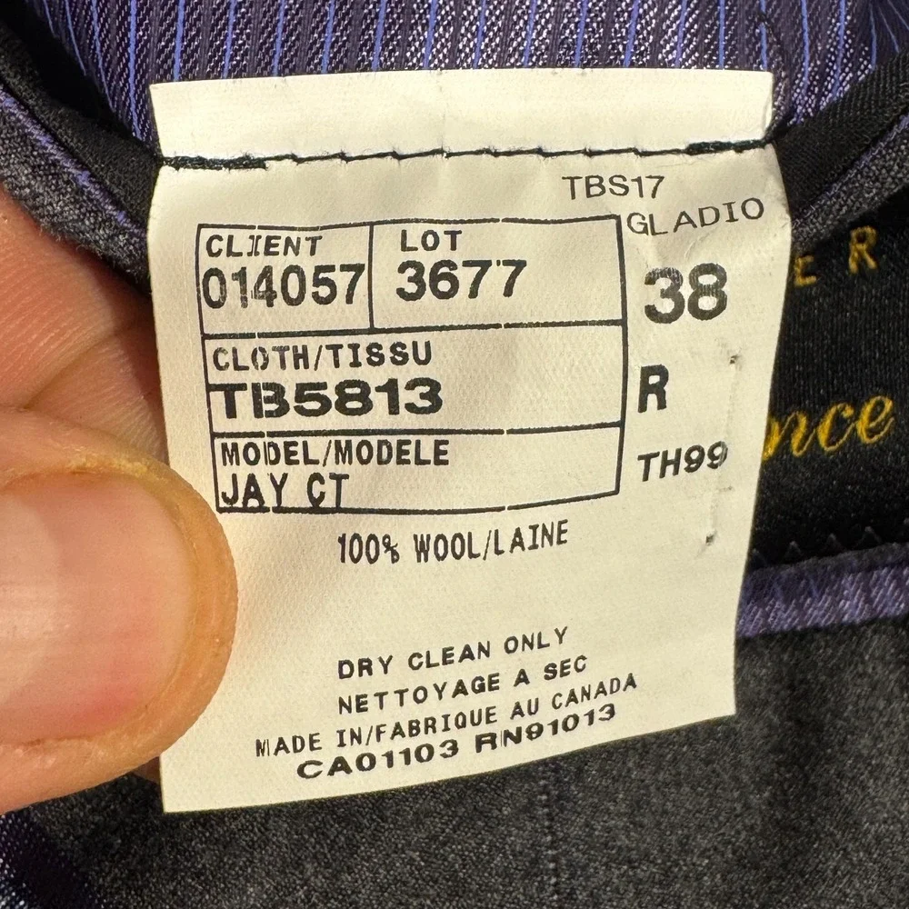 Ted Baker Blazer Men's Size US 38R 100% Wool 2 Button‎
